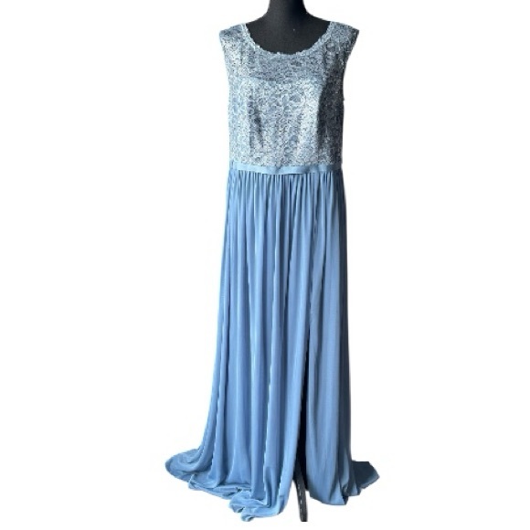 David's Bridal Dresses & Skirts - David's Bridal bridesmaid formal Light Blue Lace Maxi Dress NWT 16